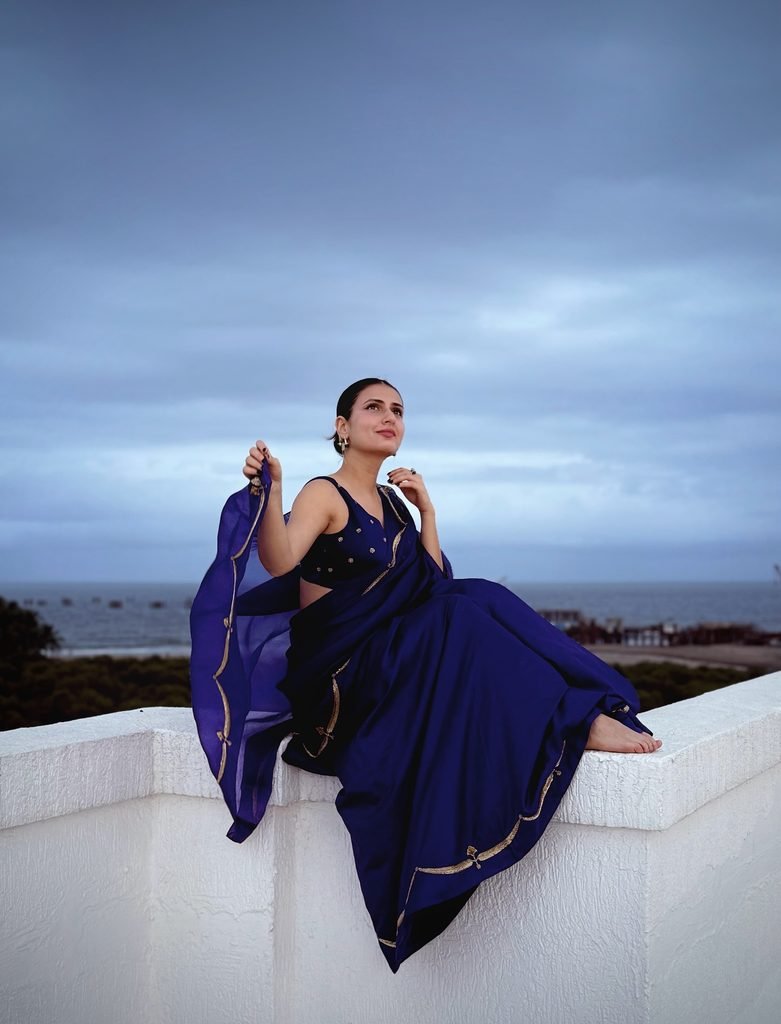 Fatima Sana Shaikh age
Fatima Sana Shaikh new movie
Fatima sana shaikh instagram id
Fatima Sana Shaikh in Chachi 420
Fatima Sana Shaikh child actor
Fatima sana shaikh with aamir khan
Fatima Sana Shaikh net worth
Fatima Sana Shaikh dangal
Hunkar movie cast
Hunkar movie 2021
Hunkar movie netflix
Fatima Sana Shaikh in Hunkkaar The Roar series
Fatima Sana Shaikh Hunkkaar The Roar police officer look
Fatima Sana Shaikh at Hunkkaar trailer launch
Hunkkaar The Roar trailer featuring Fatima Sana Shaikh and Aneet Padda
Hunkkaar movie trailer Aneet Padda and Fatima Sana Shaikh
Fatima Sana Shaikh as ACP Jasleen Singh Soni in Hunkkaar
Aneet Padda and Fatima Sana Shaikh in Hunkkaar
Hunkkaar The Roar cast featuring Fatima Sana Shaikh
Fatima Sana Shaikh talks about patriarchy at Hunkkaar trailer launch
Hunkkaar The Roar official trailer still
Fatima Sana Shaikh Hunkkaar movie promotional image
Hunkkaar The Roar courtroom drama cast