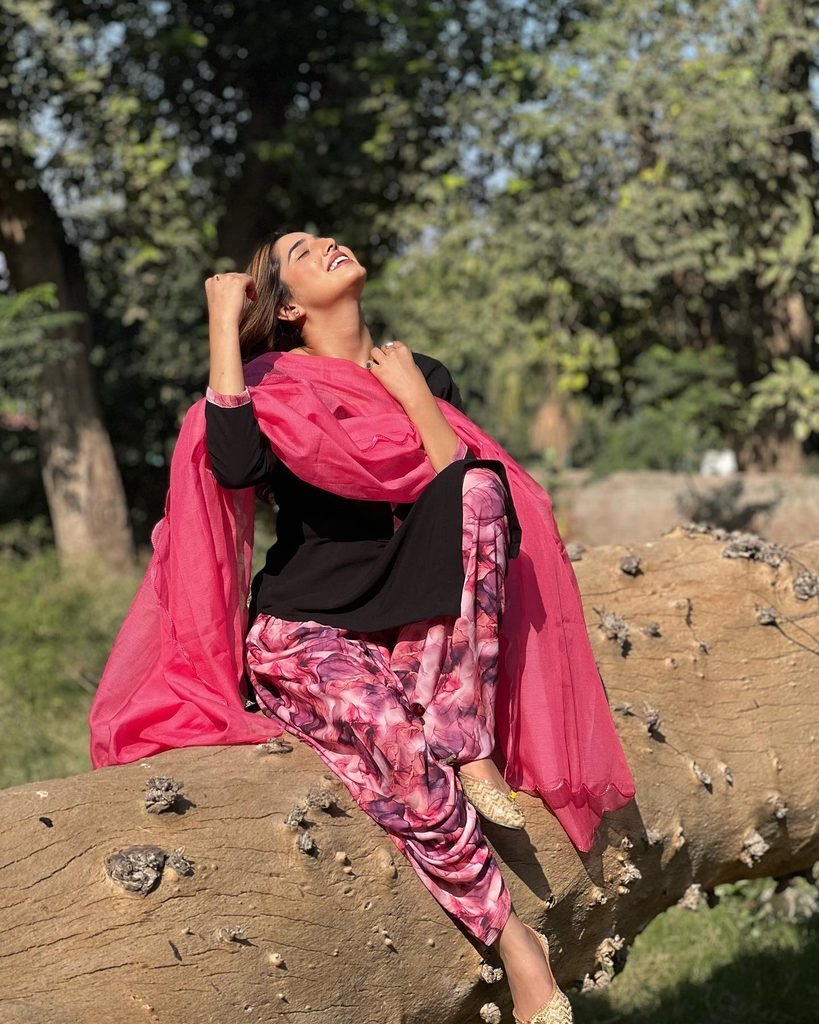 Love Gill biography
Love Gill instagram
Love Gill movies
Love Gill movies and TV Shows
Love Gill news
Love Gill Relationship
Love Gill songs
Love gill gurpreet ghuggi
Love Gill husband
Love Gill date of birth
Love Gill instagram
Love Gill Age
Love Gill family
Love Gill married
Love gill gurpreet ghuggi
Love Gill movies
Lovepreet Kaur Gill Love Gill Bigg Boss 20 contestant biography
Lovepreet Kaur Gill aka Love Gill Bigg Boss 20 actress and model
Lovepreet Kaur Gill Love Gill Punjabi actress Bigg Boss 20
Lovepreet Kaur biography Love Gill Bigg Boss 20 journey
Love Gill Lovepreet Kaur Gill Bigg Boss 20 contestant photo
Lovepreet Kaur Gill Punjabi actress model Bigg Boss 20
Lovepreet Kaur Gill Love Gill biography and Bigg Boss 20
Love Gill Bigg Boss 20 Lovepreet Kaur Gill latest photo