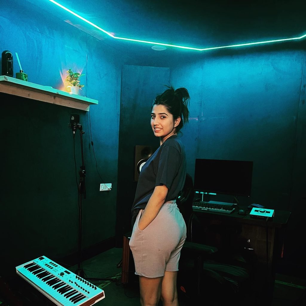 Love Gill biography
Love Gill instagram
Love Gill movies
Love Gill movies and TV Shows
Love Gill news
Love Gill Relationship
Love Gill songs
Love gill gurpreet ghuggi
Love Gill husband
Love Gill date of birth
Love Gill instagram
Love Gill Age
Love Gill family
Love Gill married
Love gill gurpreet ghuggi
Love Gill movies
Lovepreet Kaur Gill Love Gill Bigg Boss 20 contestant biography
Lovepreet Kaur Gill aka Love Gill Bigg Boss 20 actress and model
Lovepreet Kaur Gill Love Gill Punjabi actress Bigg Boss 20
Lovepreet Kaur biography Love Gill Bigg Boss 20 journey
Love Gill Lovepreet Kaur Gill Bigg Boss 20 contestant photo
Lovepreet Kaur Gill Punjabi actress model Bigg Boss 20
Lovepreet Kaur Gill Love Gill biography and Bigg Boss 20
Love Gill Bigg Boss 20 Lovepreet Kaur Gill latest photo