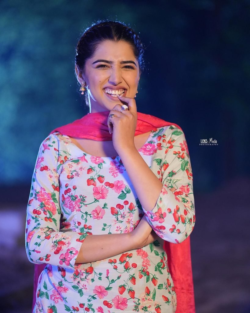 Love Gill biography
Love Gill instagram
Love Gill movies
Love Gill movies and TV Shows
Love Gill news
Love Gill Relationship
Love Gill songs
Love gill gurpreet ghuggi
Love Gill husband
Love Gill date of birth
Love Gill instagram
Love Gill Age
Love Gill family
Love Gill married
Love gill gurpreet ghuggi
Love Gill movies
Lovepreet Kaur Gill Love Gill Bigg Boss 20 contestant biography
Lovepreet Kaur Gill aka Love Gill Bigg Boss 20 actress and model
Lovepreet Kaur Gill Love Gill Punjabi actress Bigg Boss 20
Lovepreet Kaur biography Love Gill Bigg Boss 20 journey
Love Gill Lovepreet Kaur Gill Bigg Boss 20 contestant photo
Lovepreet Kaur Gill Punjabi actress model Bigg Boss 20
Lovepreet Kaur Gill Love Gill biography and Bigg Boss 20
Love Gill Bigg Boss 20 Lovepreet Kaur Gill latest photo