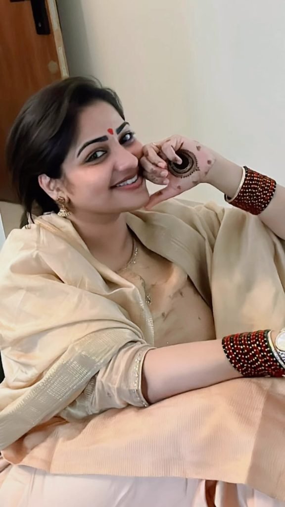 Rachita Ram
Rachita Ram viral video
Rachita Ram birthday
Rachita Ram birthday celebration
Rachita Ram fan viral video
Rachita Ram fan incident
Rachita Ram latest news
Rachita Ram movies
Rachita Ram age
Rachita Ram biography
Rachita Ram Bulbul
Rachita Ram Coolie
Rachita Ram upcoming movies
Rachita Ram Kannada actress
Rachita Ram fan interaction