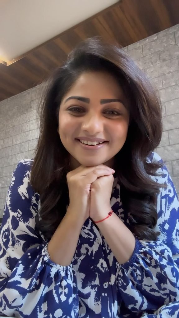Rachita Ram
Rachita Ram viral video
Rachita Ram birthday
Rachita Ram birthday celebration
Rachita Ram fan viral video
Rachita Ram fan incident
Rachita Ram latest news
Rachita Ram movies
Rachita Ram age
Rachita Ram biography
Rachita Ram Bulbul
Rachita Ram Coolie
Rachita Ram upcoming movies
Rachita Ram Kannada actress
Rachita Ram fan interaction