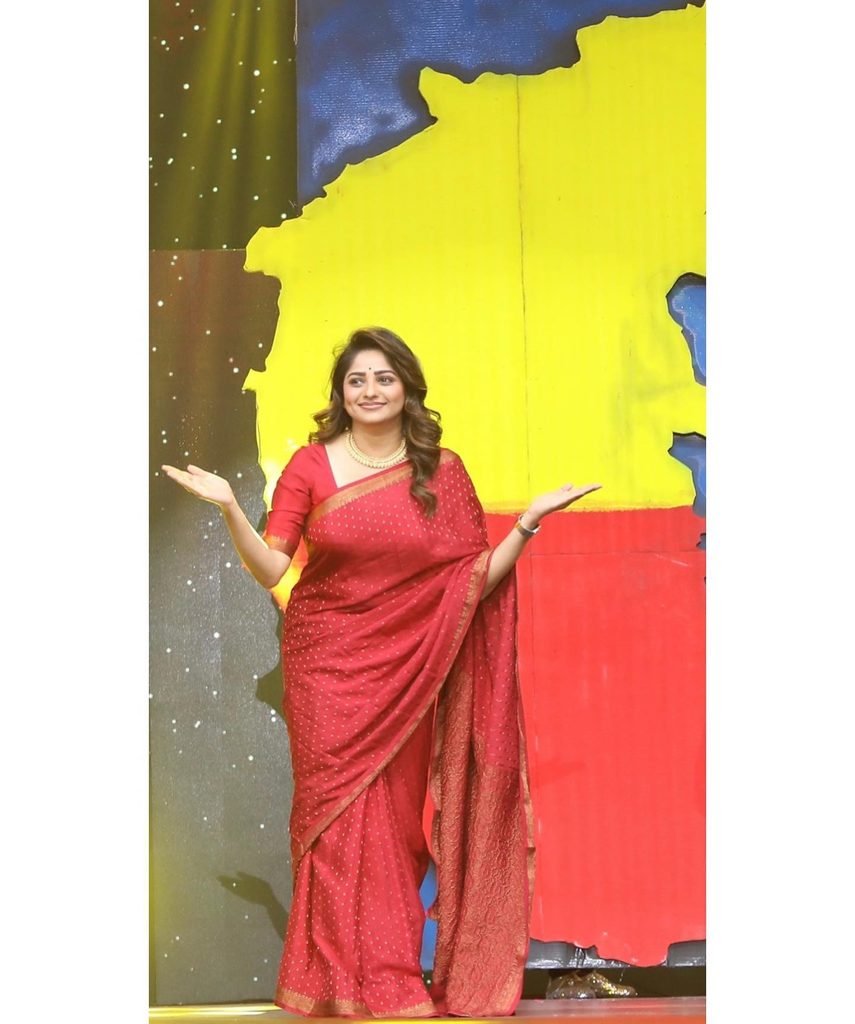Rachita Ram
Rachita Ram viral video
Rachita Ram birthday
Rachita Ram birthday celebration
Rachita Ram fan viral video
Rachita Ram fan incident
Rachita Ram latest news
Rachita Ram movies
Rachita Ram age
Rachita Ram biography
Rachita Ram Bulbul
Rachita Ram Coolie
Rachita Ram upcoming movies
Rachita Ram Kannada actress
Rachita Ram fan interaction